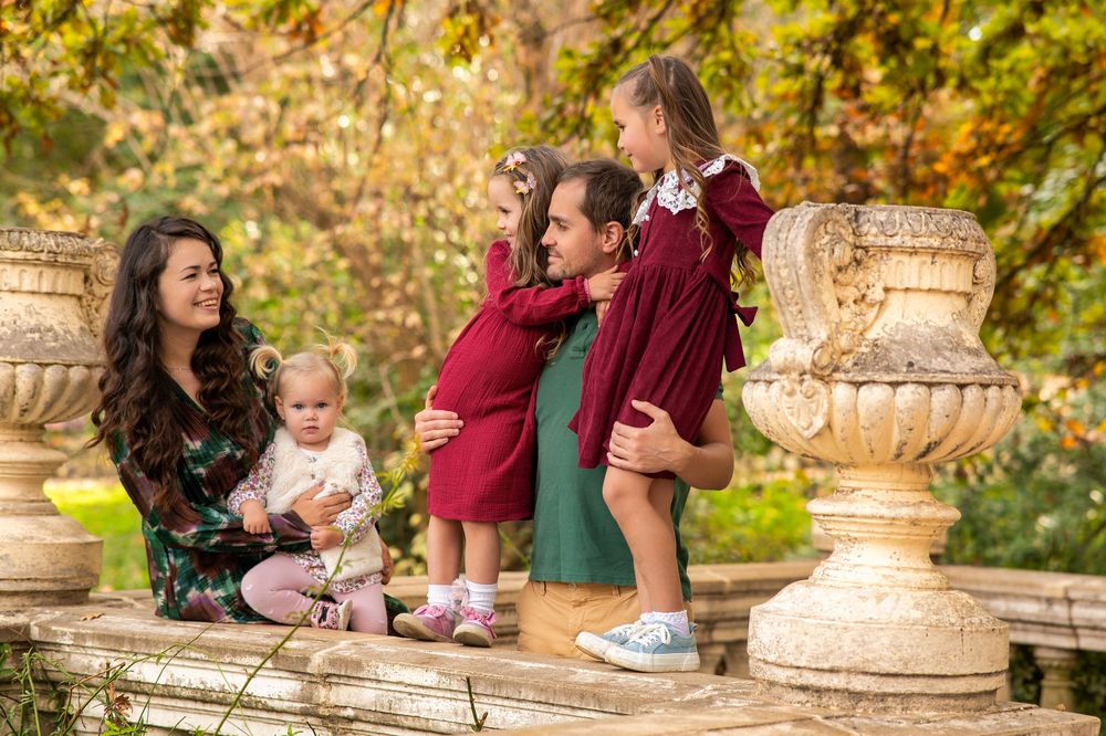 Fotografía de sesion de fotos en familia en el retiro - Memoire Photography Madrid